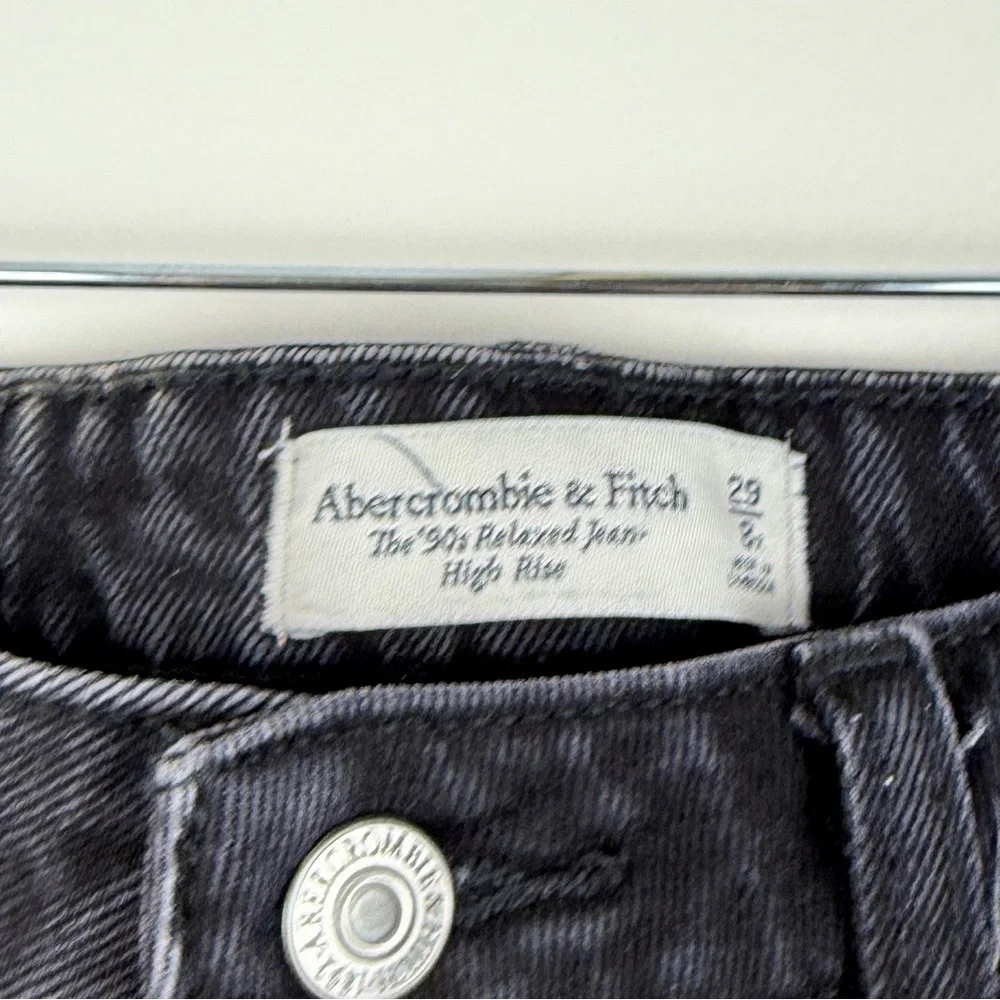 Abercrombie & Fitch 90s Relaxed Mom Jeans Black High Rise Vintage Inspired